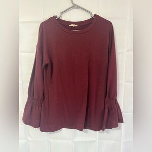 Como Blu Burgundy Shimmer Bell Sleeve Top